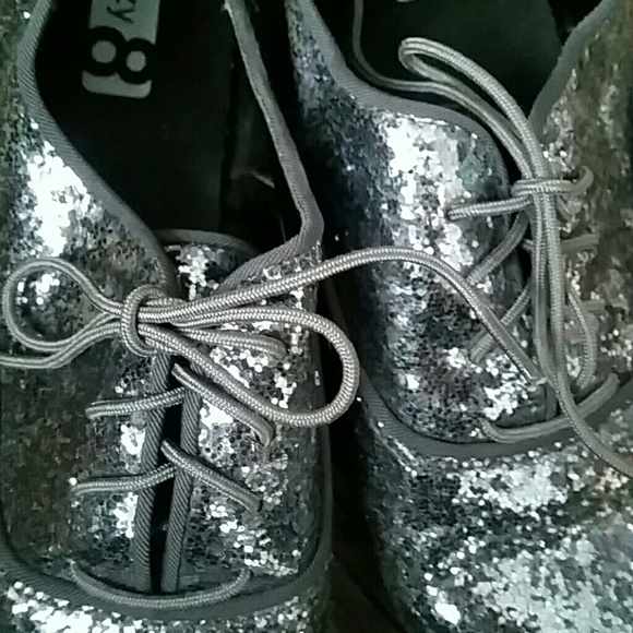 Glittered  flats - Picture 4 of 8